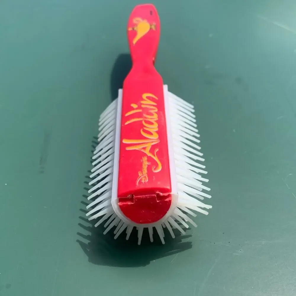 Vintage Disney Aladdin Kids Hairbrush